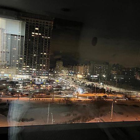 Apartment Smart Plaza Obolon' Κίεβο Εξωτερικό φωτογραφία